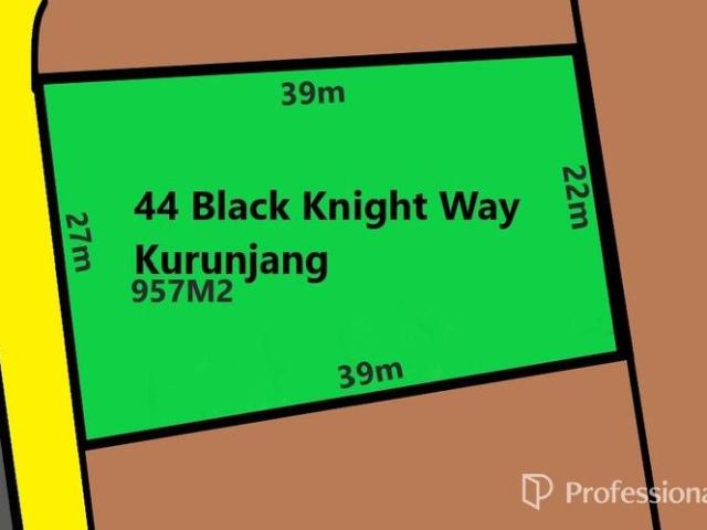 HUGE BLOCK PERFECT FOR YOUR DREAM HOME OR UNIT DEVELOPMENT STCA 958m2