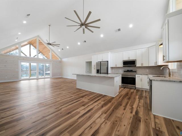 958 County Road 595