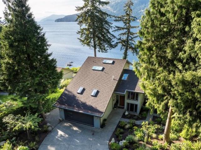 958 Lands End Rd, North Saanich, BC, V8L 4R4 house for sale | Listing ID 1036 | Royal LePage