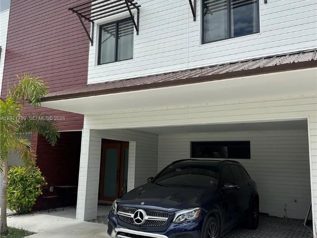958 NW 10th St, Unit 4, Florida City, FL 33034 | MLS #A12024