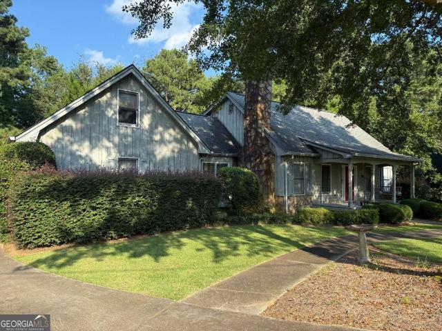 958 Sweet Briar Trail SE