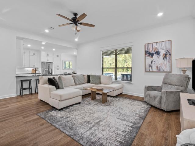 958 Villa Vista Loop