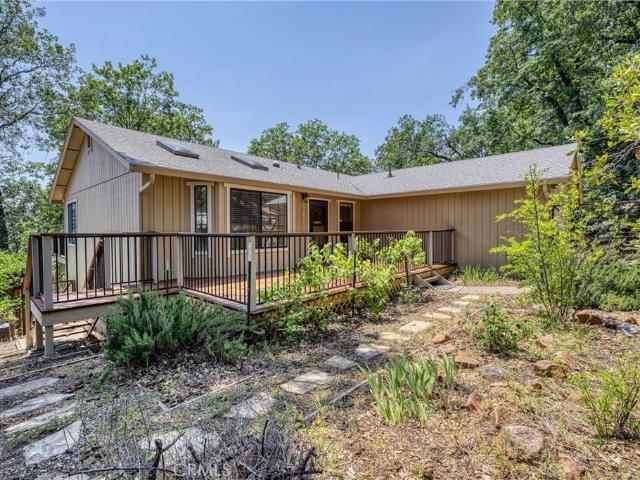 9591 Lassen Dr, Cobb, CA 95426 | MLS #LC26048