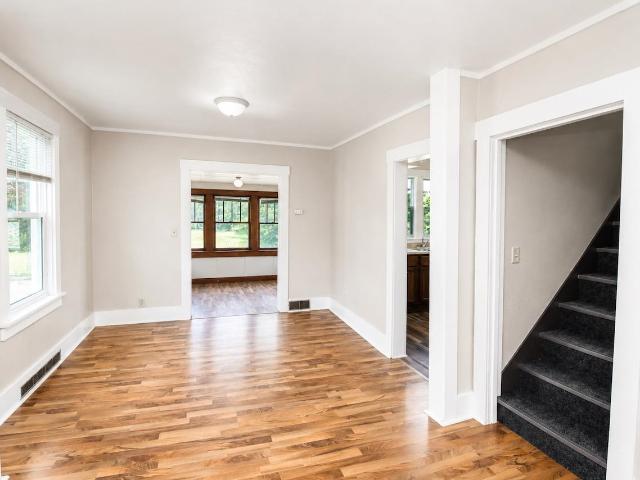 959 6th Street
