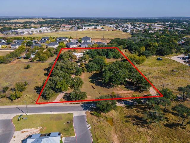 959 S Eagle St, Fredericksburg, TX 78624 | MLS #104395
