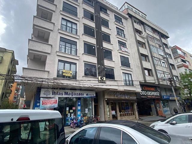 959GÜNGÖREN BAĞCILAR CADDESİNDE SATILIK SIFIR 3+1 DAİRE
