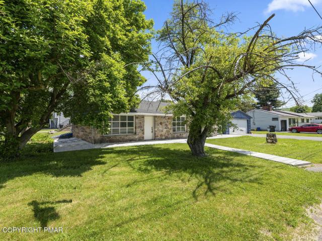 95 10th Street