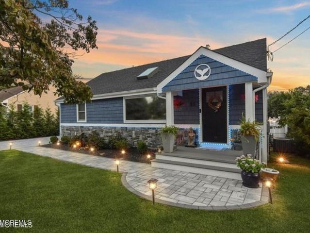 95 W Washington Ave, Atlantic Highlands, NJ 07716