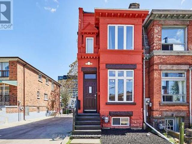 95 Wolseley Street, Toronto, ON, M5T 1A4 house for sale | Listing ID C14080 | Royal LePage