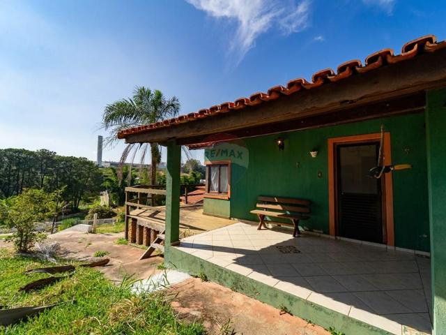 95 Área Útil Casa Alugar, 2 Dormitórios localizado em R. Comendador Guilherme Manfrin, 86, Residencial Burck, Louveira, São Paulo, 13294002 | Brasil