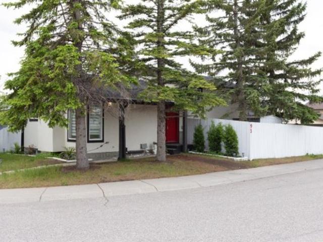 95 Castleridge Close Ne, Calgary, AB, T3J 1Y9 house for sale | Listing ID A2328 | Royal LePage