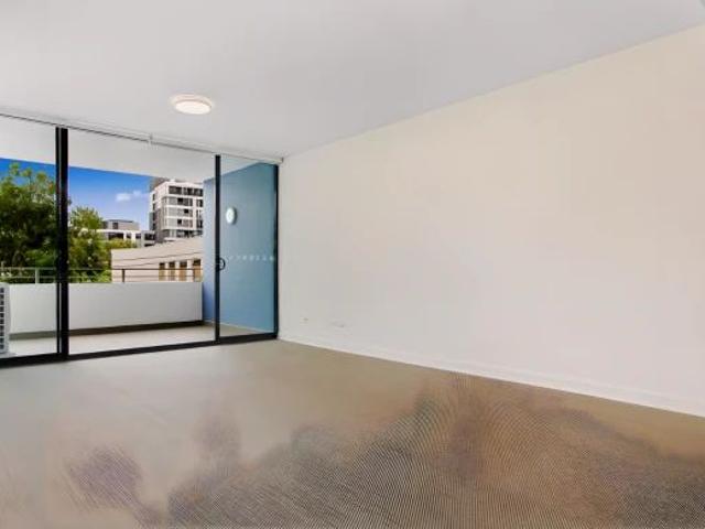 95 Dalmeny ave, Sydney