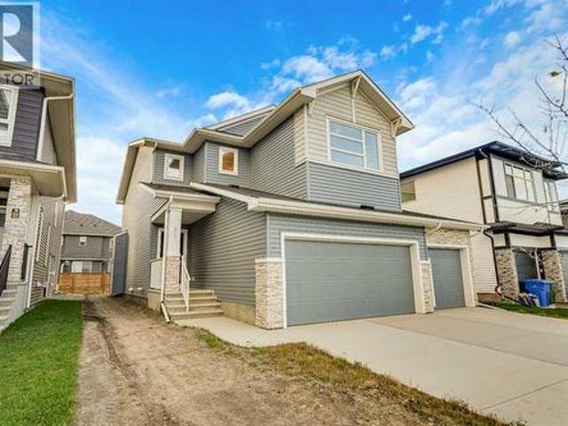 95 Dawson Wharf Mount, Chestermere, AB, T1X 2X5 house for sale | Listing ID A2351 | Royal LePage