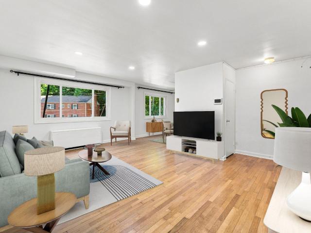 95 E Wayne Avenue # 212