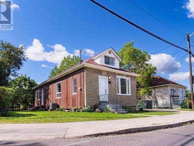 95 Fennell Avenue W, Hamilton, ON, L9C 1E9 house for sale | Listing ID X13816 | Royal LePage