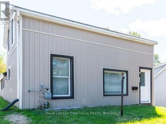 95 Grier Street, Belleville Ward, ON, K8P 3A2 house for lease | Listing ID X13635 | Royal LePage