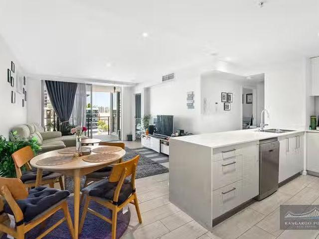 95 Linton Street, Kangaroo Point, QLD 4169