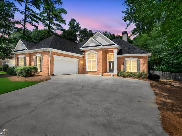 95 Lyndhurst Way
