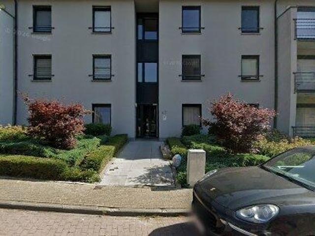 95 m2 apartment for rent in Charleroi