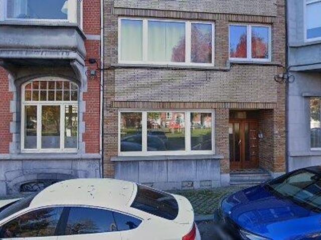 95 m2 apartment for rent in Luik