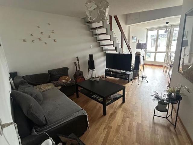 95 m²