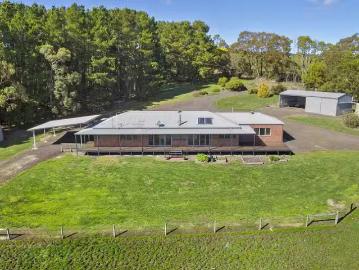 95 Neck Track, Barwon Downs, VIC 3243