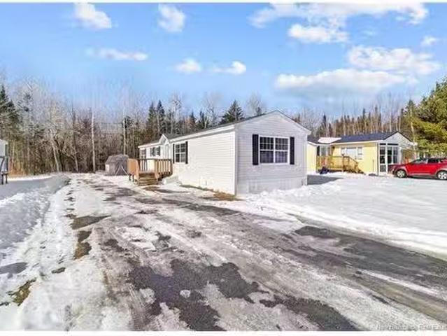 95 Northwood St, Fredericton, NB, E3B 6B4 house for sale Li.