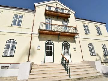 Apartment for rent in 2540 - Parkplatz