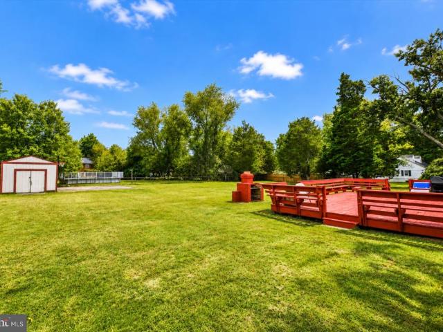 9609 Dyson Road
