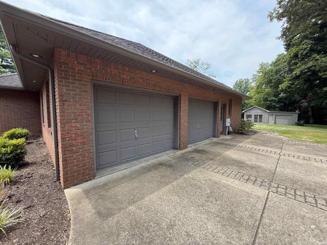9600 Darmstadt Road