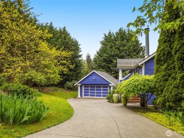 9602 NE 35th Pl, Clyde Hill, WA 98004 | MLS #2516
