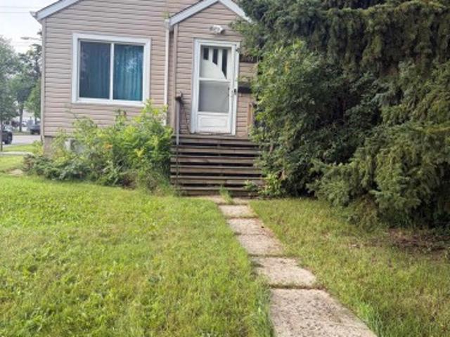 9603 83 Avenue Nw, Edmonton, AB, T6C 1C1 house for sale | Listing ID E4503 | Royal LePage
