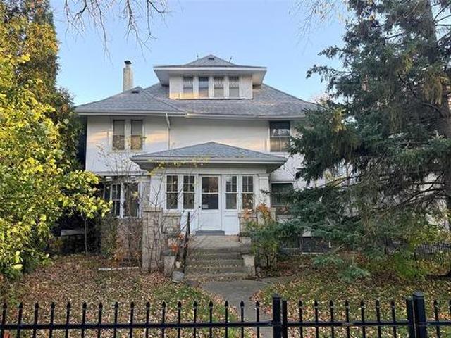 960 Grosvenor Ave, Winnipeg, MB, R3M 0N5 house for sale | Listing ID 202625 | Royal LePage