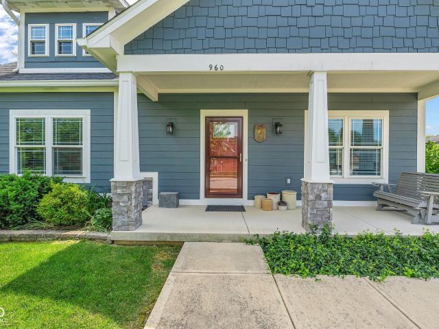 960 Deer Field Drive
