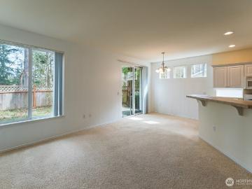 960 Lynnwood Court SE # 1027