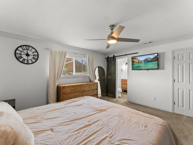 9618 Date St