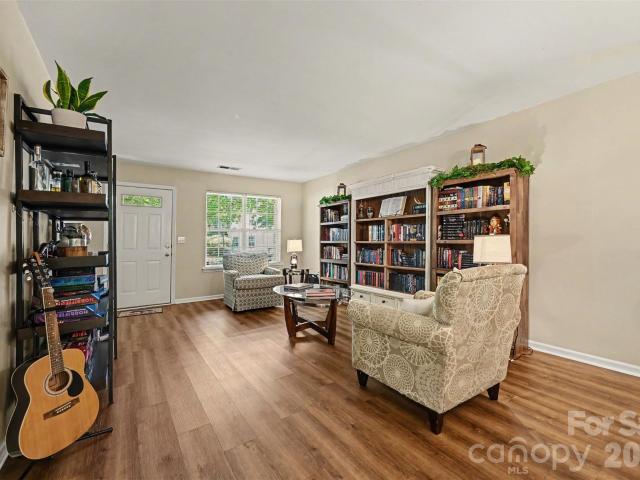 9618 Elizabeth Townes Lane