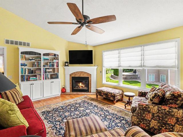 9619 Tarpon Springs Drive