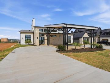 961 E Hells Gate Dr, Strawn, TX 76475 | MLS #21230