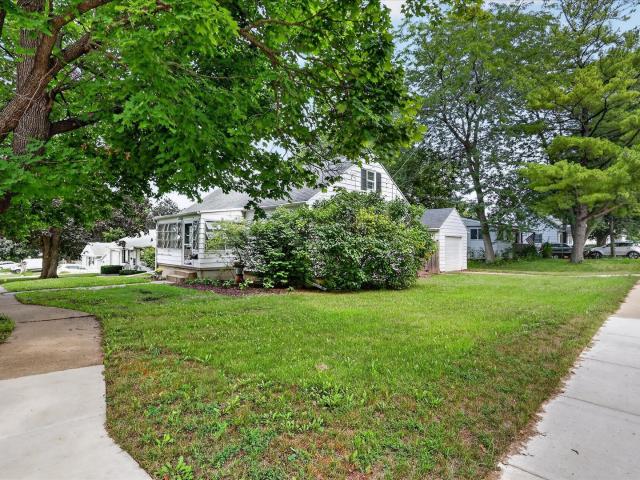961 W Jefferson Drive