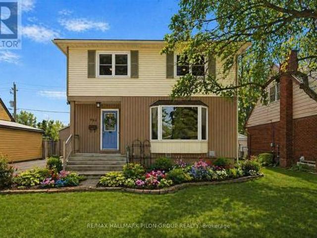 962 Weston Drive, Ottawa, ON, K1G 1X2 house for sale | Listing ID X13570 | Royal LePage