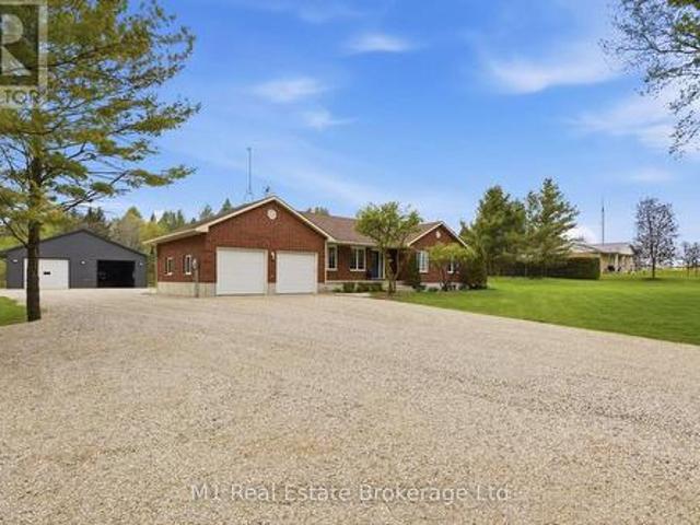 9632 Concession Rd 4 N, Wellington North, ON, N0G 2L0 house for sale | Listing ID X13811 | Royal LePage