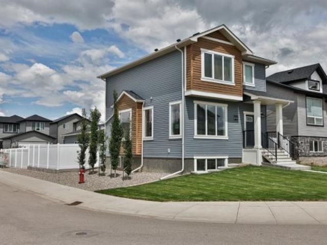 963 40 Avenue North, Lethbridge, AB, T1H 7G9 house for sale | Listing ID A2346 | Royal LePage