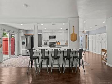 9644 Cecilwood