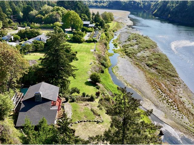 96476 n bank rogue river rd