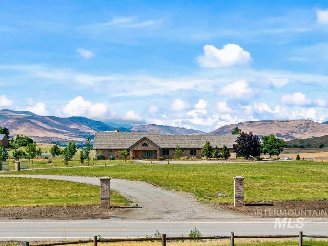 9650 N Highway 52