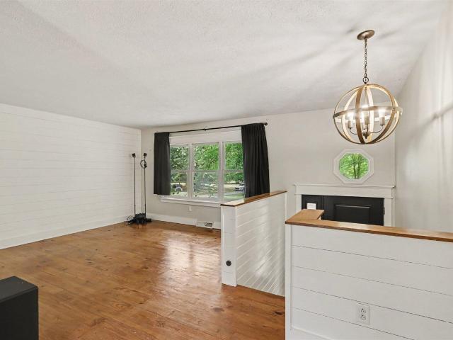 9653 Bellevue Road