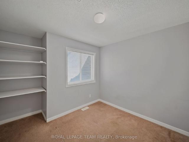 965 Markwick Crescent, Ottawa
