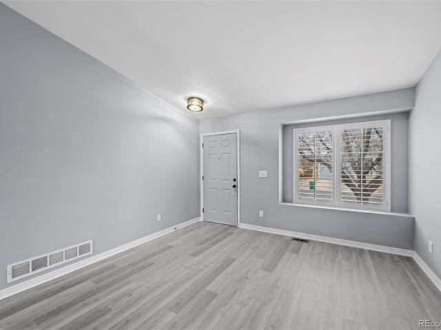9664 Whitecliff Place