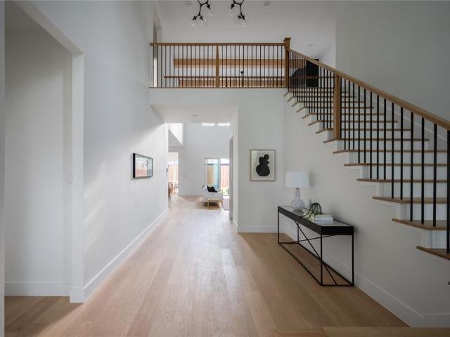 9661 Lynbrook Drive